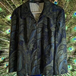 Elements Large long sleeve blue and green zip front paisley woman's jacket.